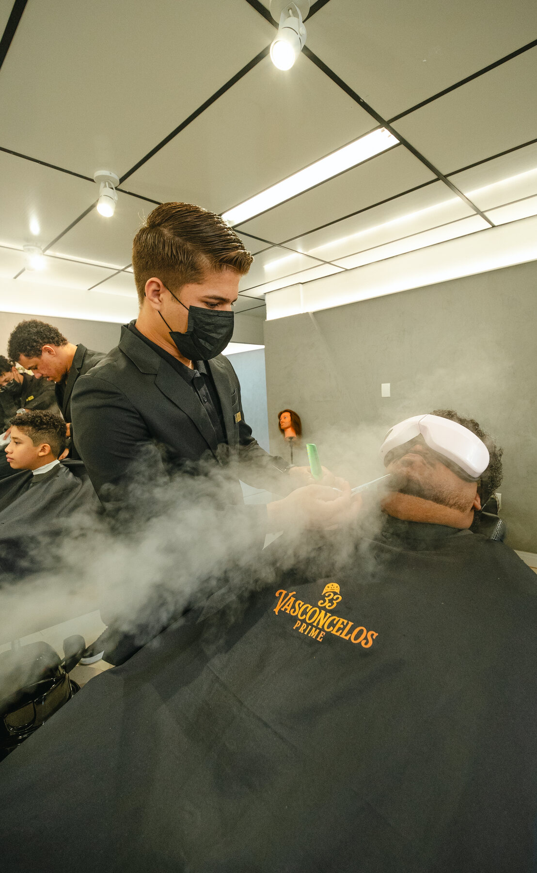 Experiência premium de barba com vapor